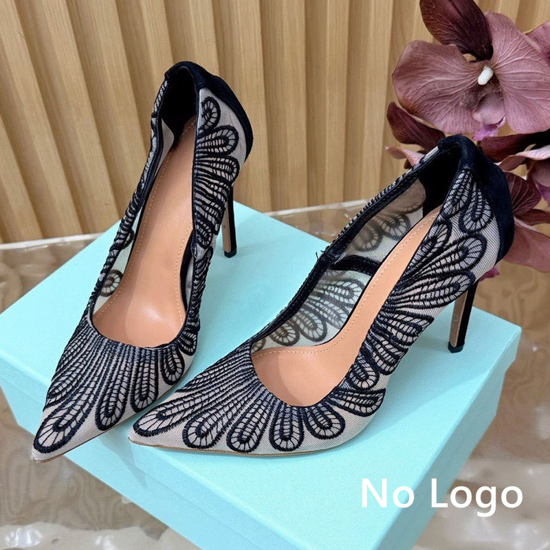 Sepatu hak tinggi wanita model - Embroidery On Leather ulasan dan harga