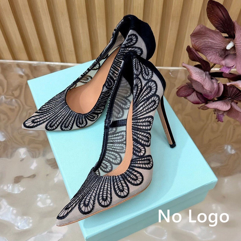 Sepatu hak tinggi wanita model - Embroidery On Leather ulasan dan harga