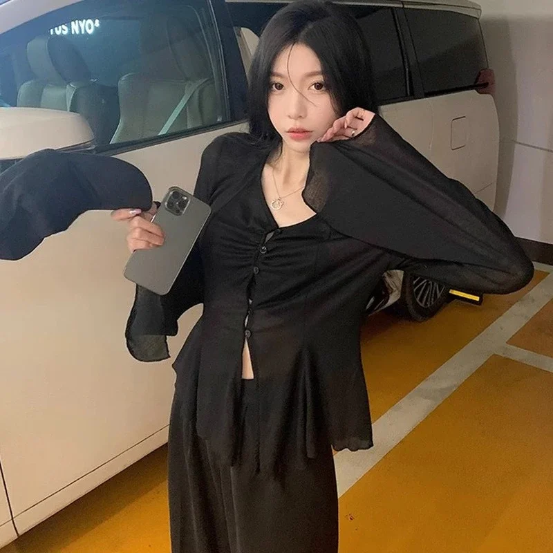 Blus Lengan Lebar Model Sheer  - Embroidery Origin ulasan dan harga