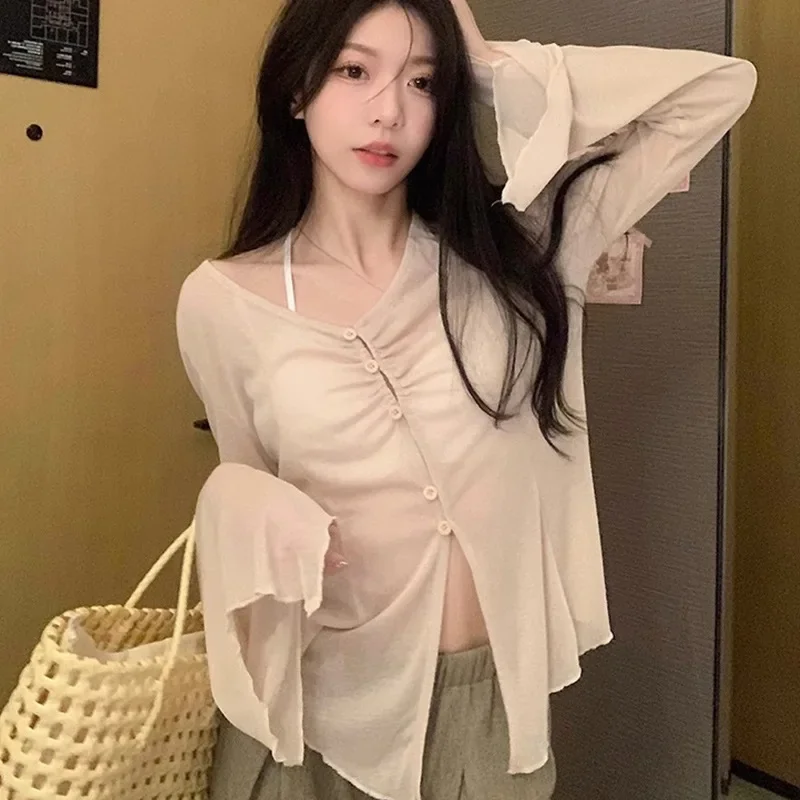 Blus Lengan Lebar Model Sheer  - Embroidery Origin ulasan dan harga