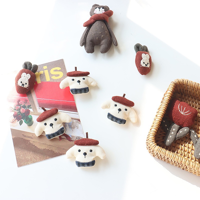 Bros Kelinci Syal Merah Beruan - Embroidery Rabbit ulasan dan harga