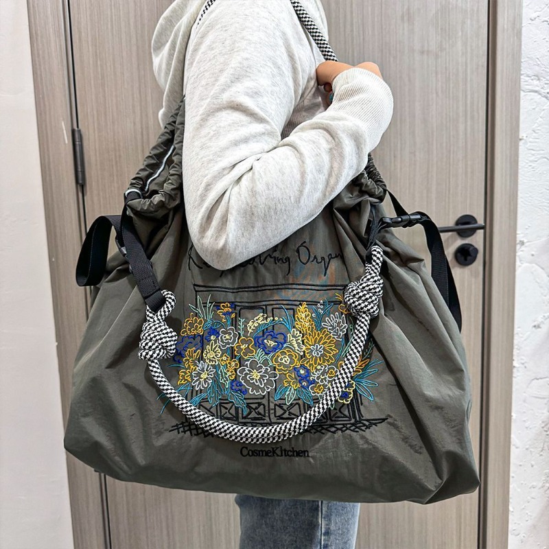 Tas Selempang Nilon Kapasitas  - Embroidery Paper ulasan dan harga