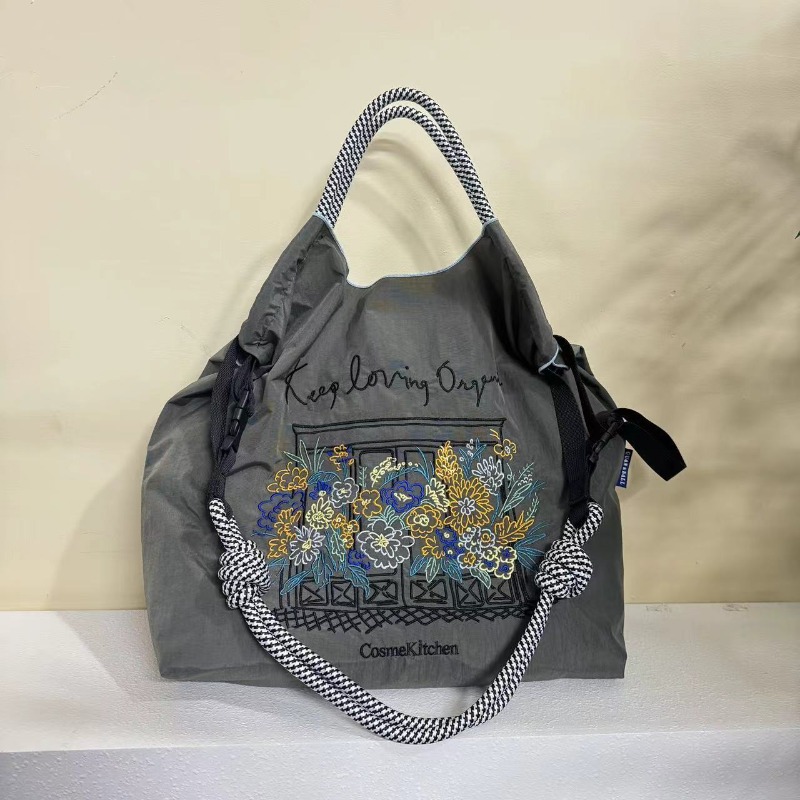Tas Selempang Nilon Kapasitas  - Embroidery Paper ulasan dan harga