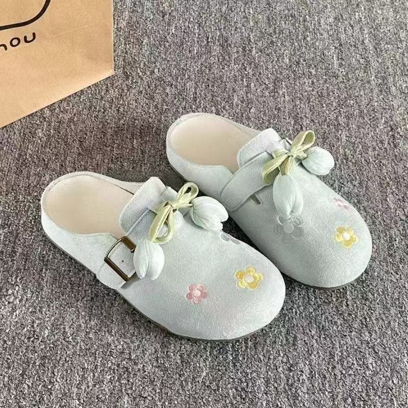 Sandal Mule Wanita Serbaguna M - Embroidery Dress ulasan dan harga
